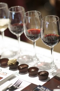 Red_wine_and_chocolate_pairing